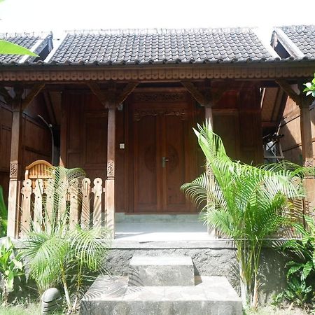 Satria House Amed Ξενοδοχείο Εξωτερικό φωτογραφία